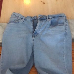 levi’s 724 high rise straight crop jeans